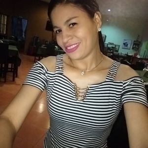 Meet your Posher, Yakareli